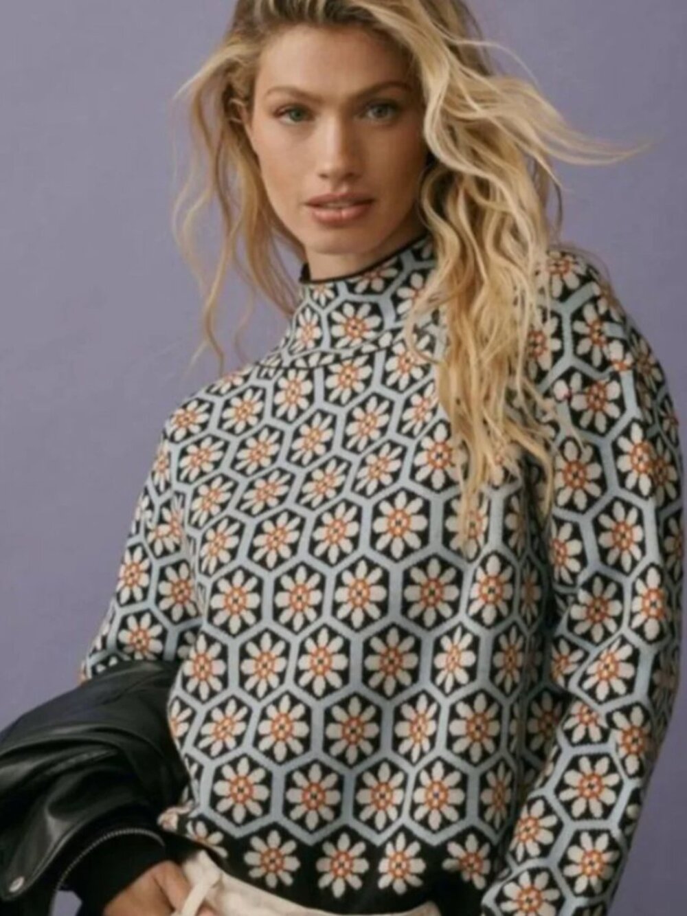 Maeve Anthropologie Navy Daisy Honeycomb Mock Neck Sweater - XS